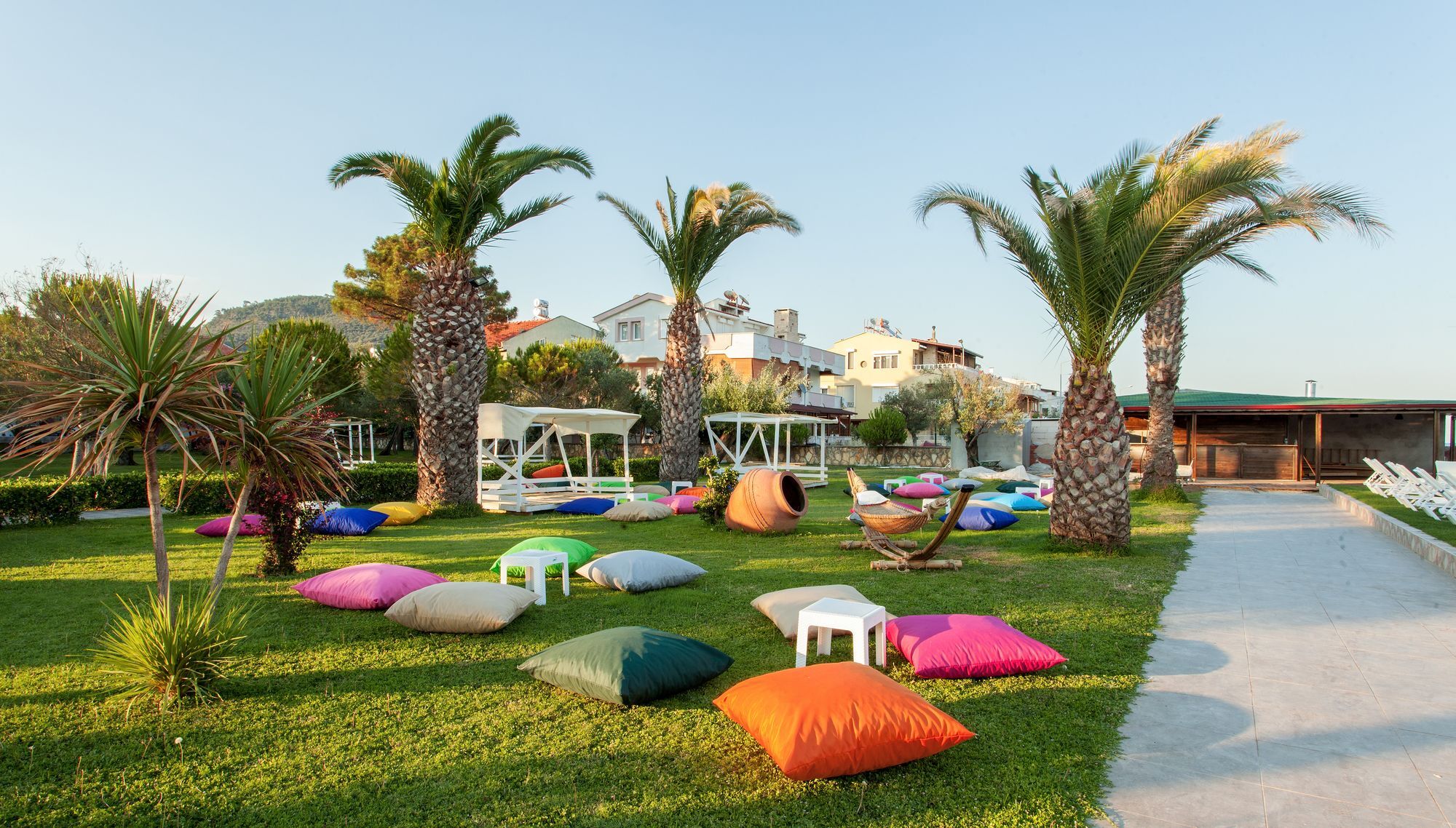 Palm Beach Otel Kucukkuyu Exterior photo